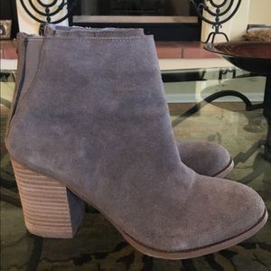 Tan urban outfitters booties, size 8